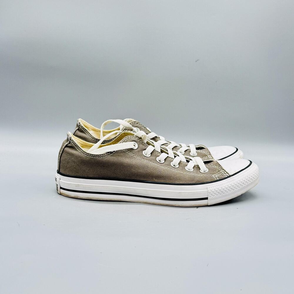 Converse Shoes Womens 9 Gray Canvas Chuck Taylor All Star Low Top Sneakers